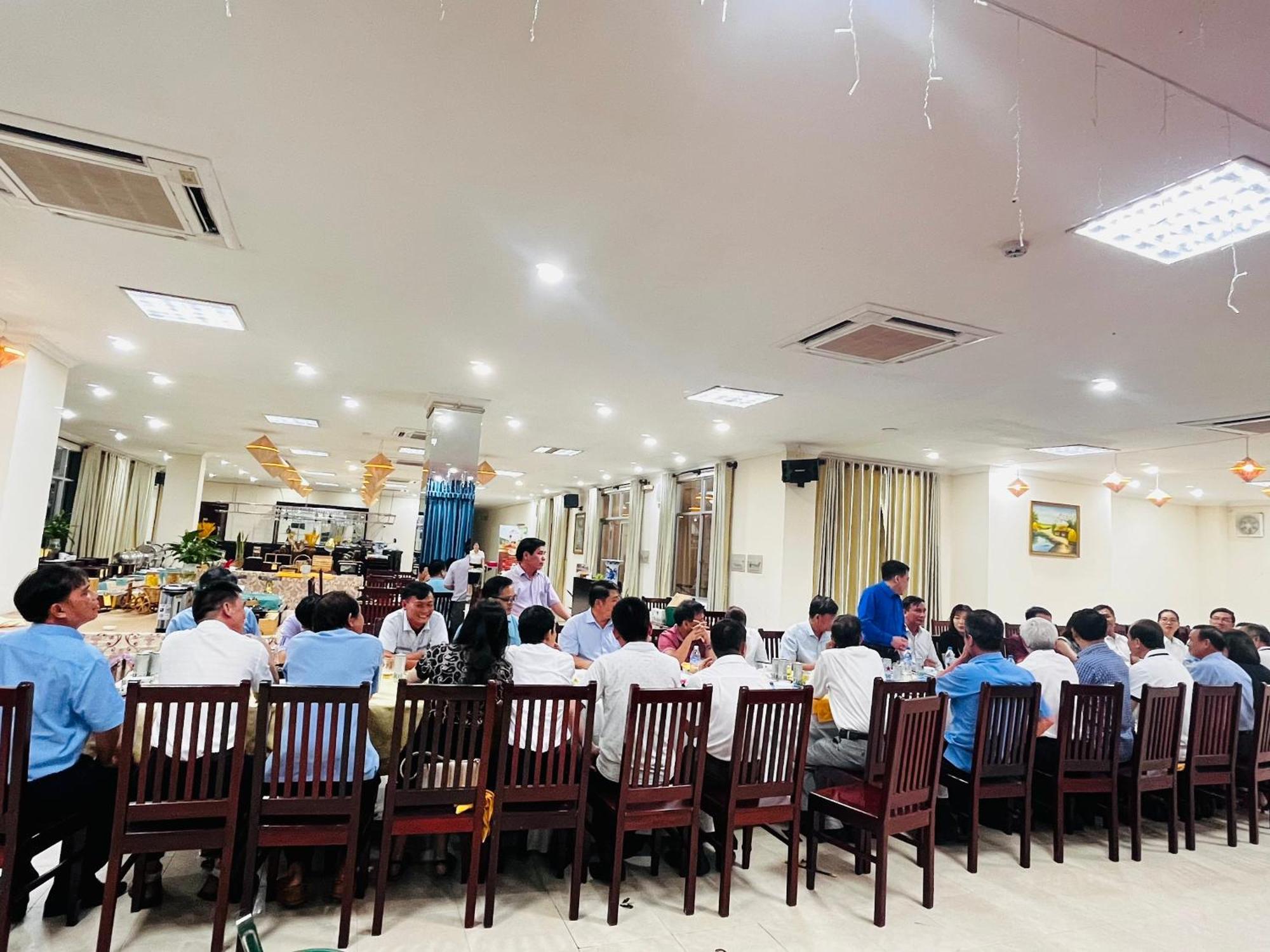 洪王酒店 广义 外观 照片